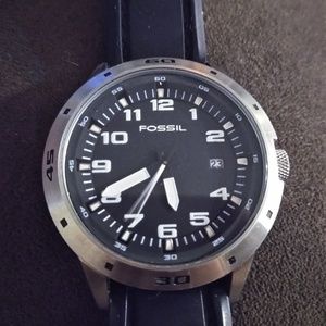 Fossil watch only lightly worn